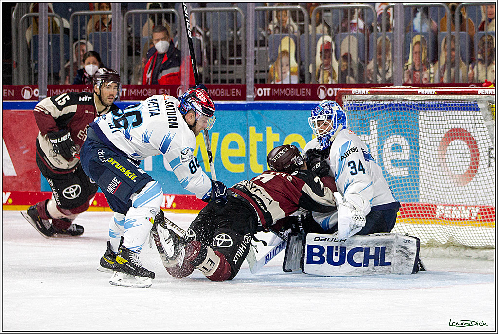 PENNY DEL;  Koelner Haie - ERC Ingolstadt; Koeln, 01.04.2021